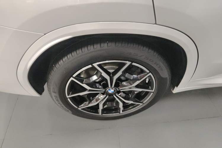 Used BMW X3 2022 xDrive25i M Sport Package Right Rear Wheel Hub