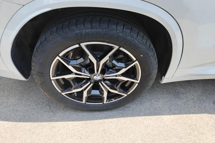 Used BMW X3 2022 xDrive25i M Sport Package Right Rear Wheel Hub