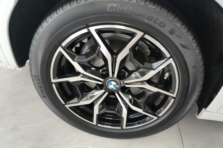 Used BMW X3 2022 Restyled xDrive25i M Sport Package Right Rear Wheel Hub