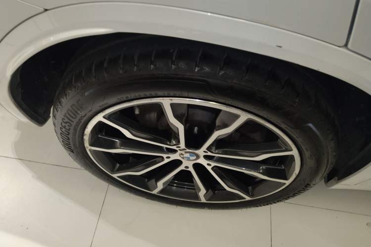 Used BMW X3 2022 xDrive30i Luxury Model M Night Sky Package Right Rear Wheel Hub