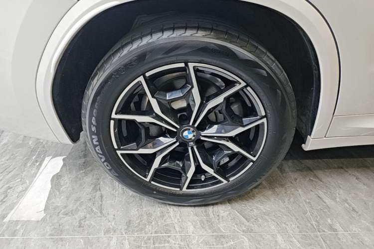 Used BMW X3 2022 xDrive25i M Sport Package Right Rear Wheel Hub