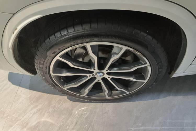 Used BMW X3 2022 xDrive30i Luxury Model M Night Sky Package Right Rear Wheel Hub
