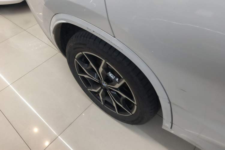 Used BMW X3 2022 xDrive25i M Sport Package Right Rear Wheel Hub