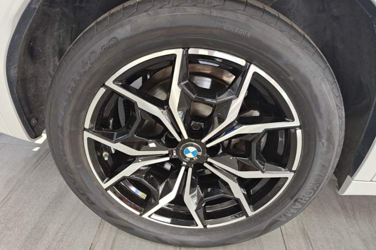 Used BMW X3 2022 Restyled xDrive25i M Sport Package Right Rear Wheel Hub