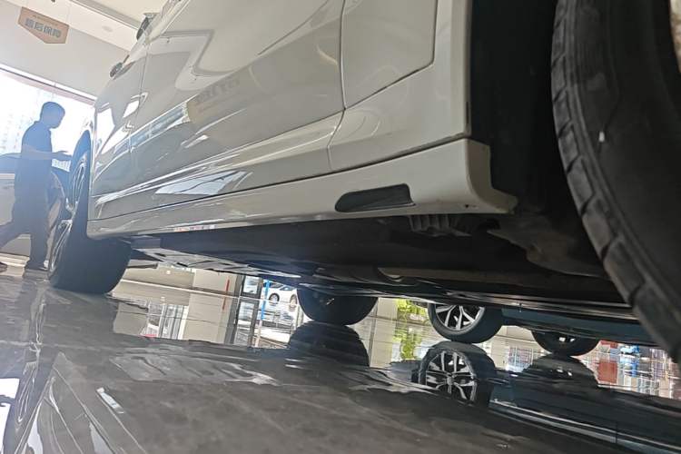 Used BMW X3 2022 xDrive30i Luxury Model M Night Sky Package Right Side Sill
