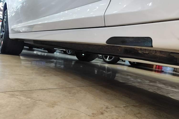Used BMW X3 2022 xDrive30i Luxury Model M Night Sky Package Right Side Sill