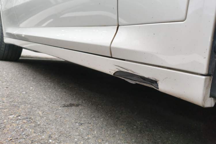 Used BMW X3 2022 Second Facelift xDrive30i Leading Edition M Night Sky Package Right Side Sill