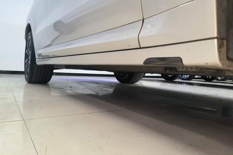 Used BMW X3 2022 Facelift xDrive30i Luxury Edition M Night Edition Package Right Side Sill