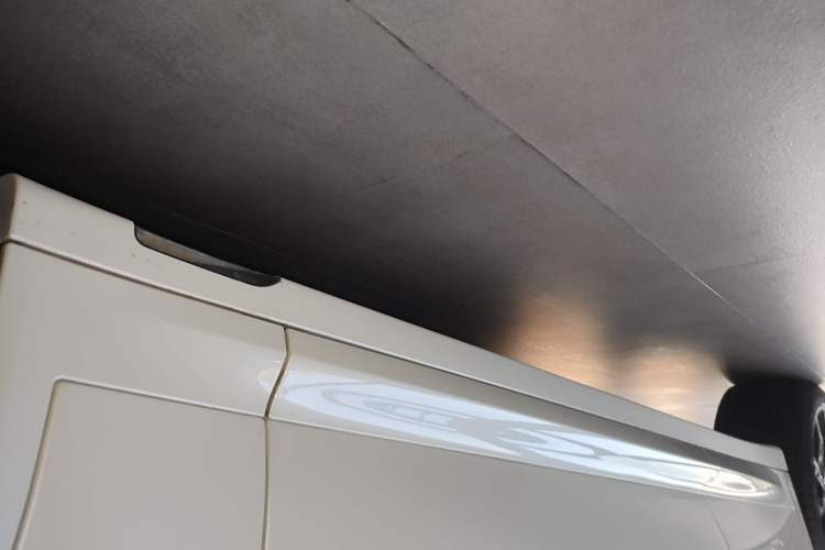 Used BMW X3 2022 Second Facelift xDrive30i Leading Edition M Night Sky Package Right Side Sill