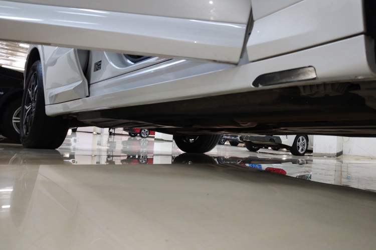 Used BMW X3 2022 xDrive25i M Sport Package Right Side Sill