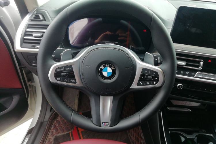 Used BMW X3 2022 xDrive30i Luxury Model M Night Sky Package Steering Wheel