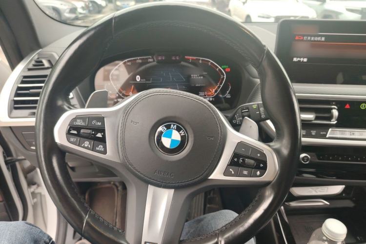 Used BMW X3 2022 Restyled xDrive30i Luxury Edition M Night Sky Package Steering Wheel
