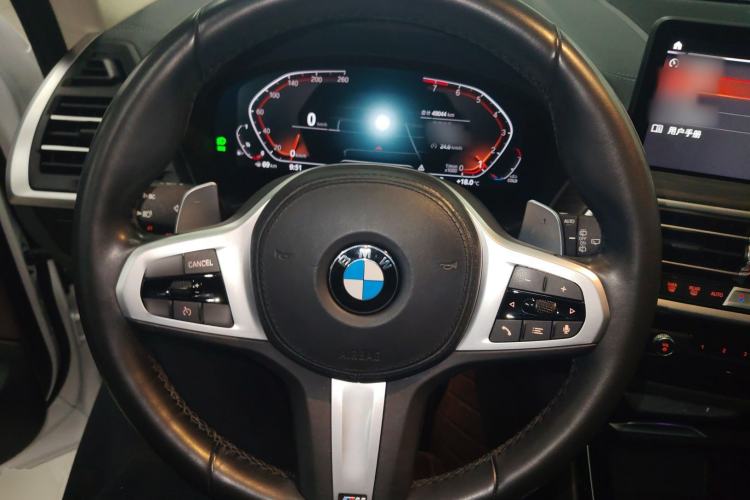 Used BMW X3 2022 xDrive30i Luxury Model M Night Sky Package Steering Wheel
