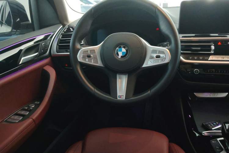 Used BMW X3 2022 Restyled xDrive25i M Sport Package Steering Wheel