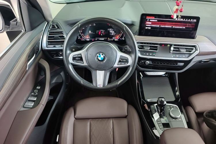 Used BMW X3 2022 xDrive25i M Sport Package Steering Wheel