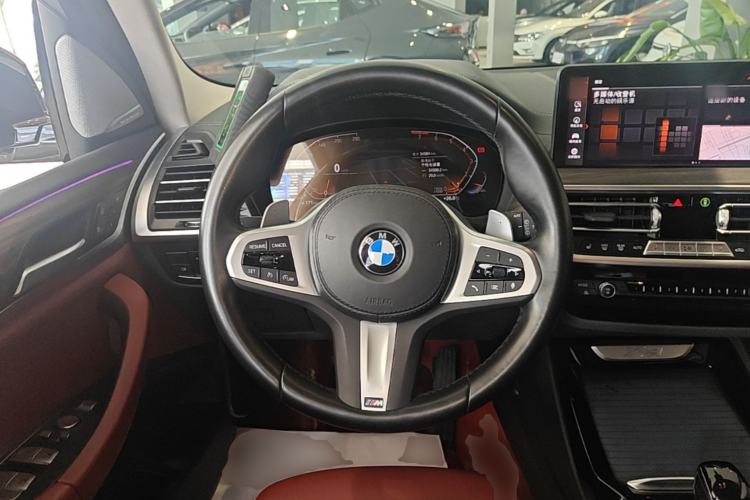 Used BMW X3 2022 xDrive30i Luxury Model M Night Sky Package Steering Wheel