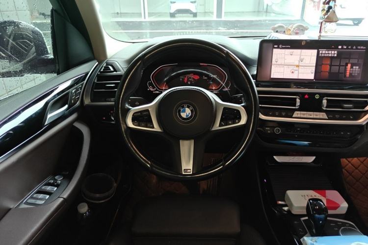Used BMW X3 2022 xDrive25i M Sport Package Steering Wheel