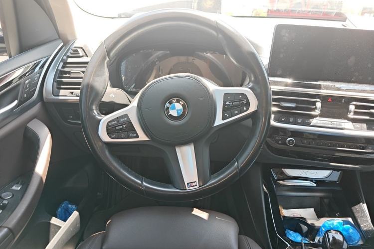Used BMW X3 2022 xDrive25i M Sport Package Steering Wheel