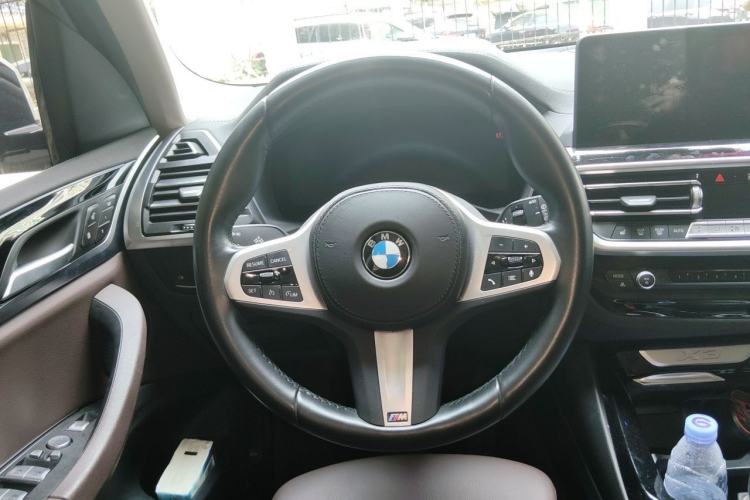 Used BMW X3 2022 xDrive25i M Sport Package Steering Wheel