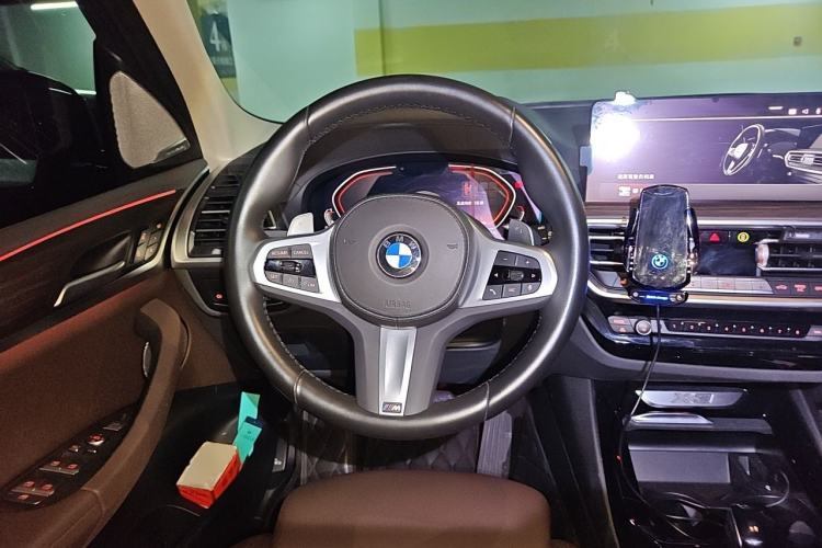Used BMW X3 2022 Facelift xDrive30i Luxury Edition M Night Edition Package Steering Wheel