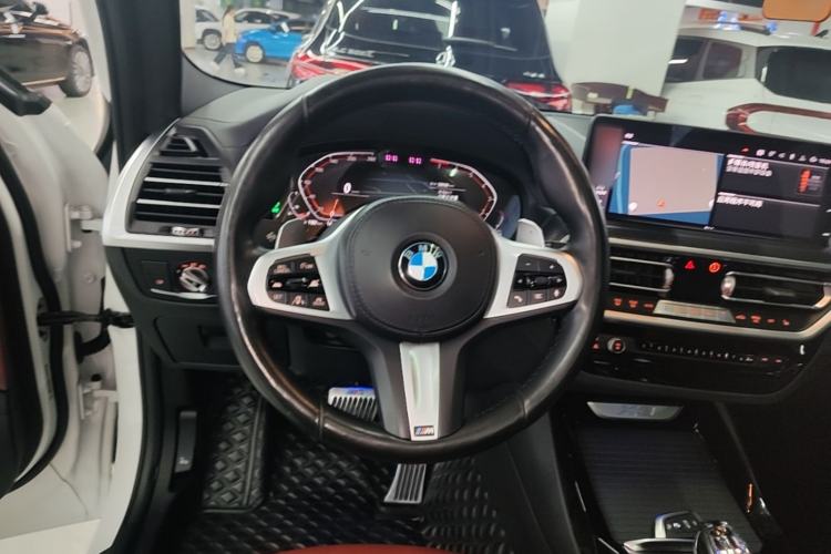 Used BMW X3 2022 Restyled xDrive30i Luxury Edition M Night Sky Package Steering Wheel