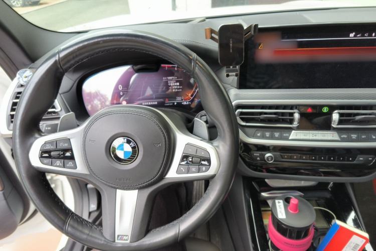 Used BMW X3 2022 xDrive30i Luxury Edition M Night Sky Package Steering Wheel