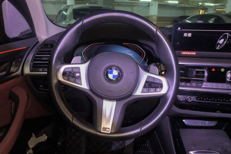 Used BMW X3 2022 xDrive30i Luxury Model M Night Sky Package Steering Wheel