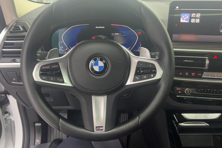Used BMW X3 2022 Second Facelift xDrive30i Leading Edition M Night Sky Package Steering Wheel