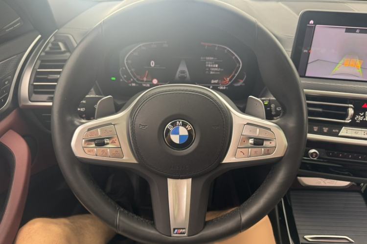 Used BMW X3 2022 Second Facelift xDrive30i Luxury Edition M Night Sky Package Steering Wheel