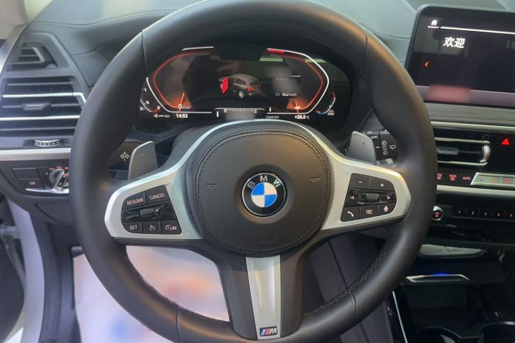 Used BMW X3 2022 xDrive30i Luxury Model M Night Sky Package Steering Wheel