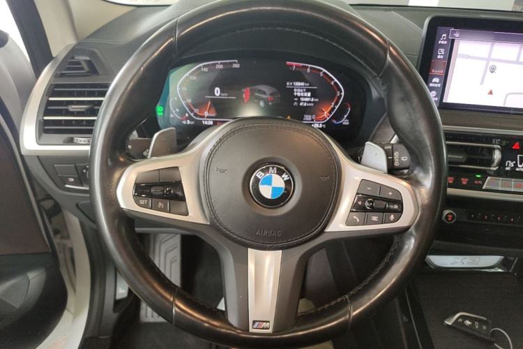 Used BMW X3 2022 xDrive30i Luxury Model M Night Sky Package Steering Wheel