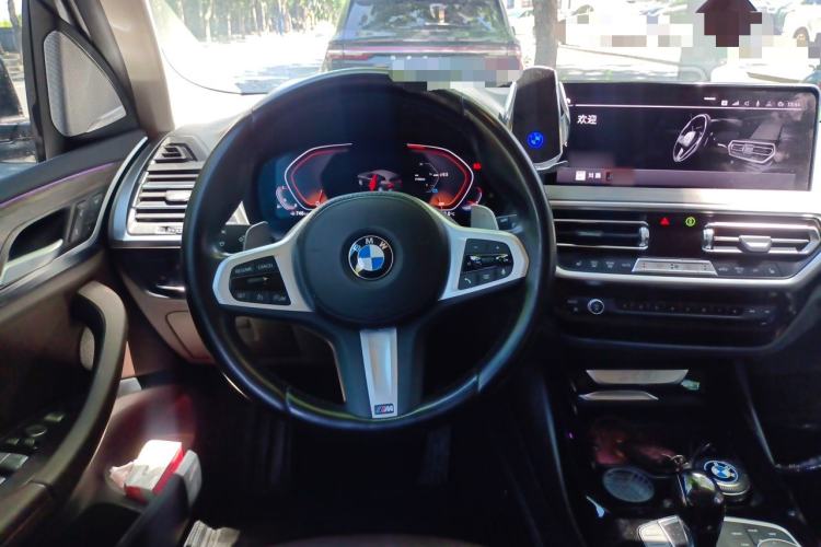 Used BMW X3 2022 xDrive30i Luxury Model M Night Sky Package Steering Wheel
