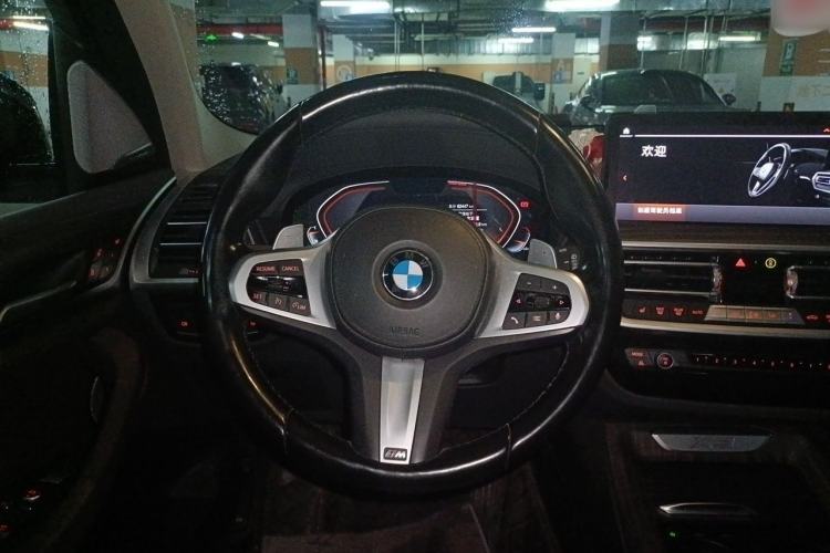 Used BMW X3 2022 xDrive30i Luxury Model M Night Sky Package Steering Wheel