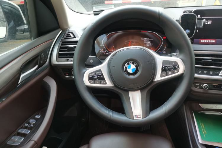 Used BMW X3 2022 xDrive25i M Sport Package Steering Wheel