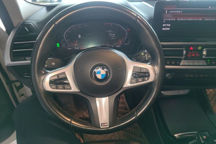 Used BMW X3 2022 xDrive25i M Sport Package Steering Wheel