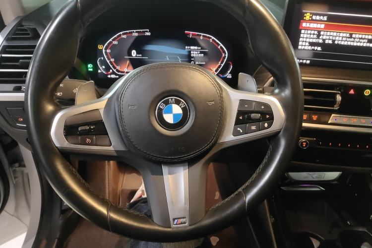 Used BMW X3 2022 xDrive30i Luxury Model M Night Sky Package Steering Wheel
