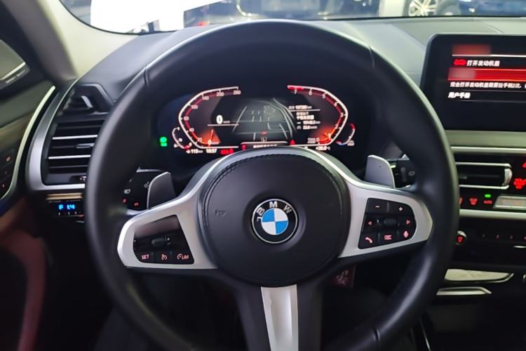 Used BMW X3 2022 xDrive30i Luxury Model M Night Sky Package Steering Wheel