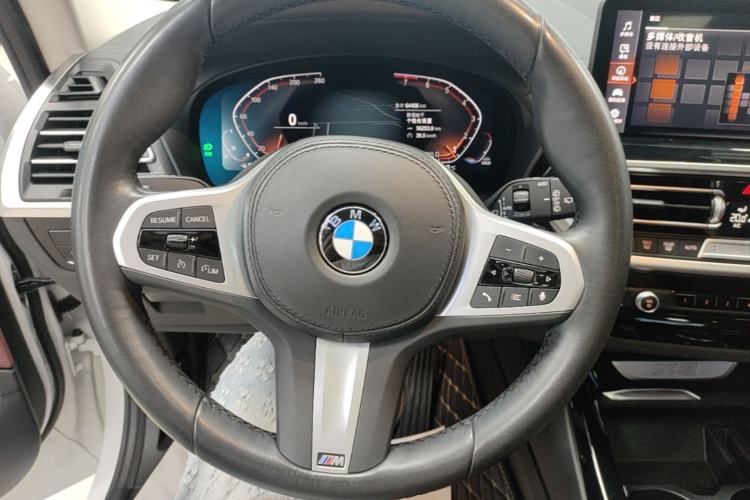 Used BMW X3 2022 xDrive25i M Sport Package Steering Wheel