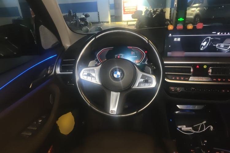 Used BMW X3 2022 Second Facelift xDrive30i Leading Edition M Night Sky Package Steering Wheel