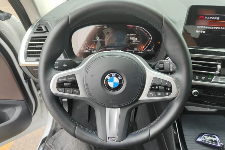Used BMW X3 2022 xDrive25i M Sport Package Steering Wheel