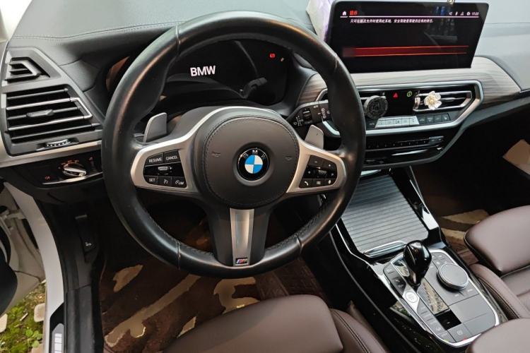 Used BMW X3 2022 xDrive30i Luxury Model M Night Sky Package Steering Wheel