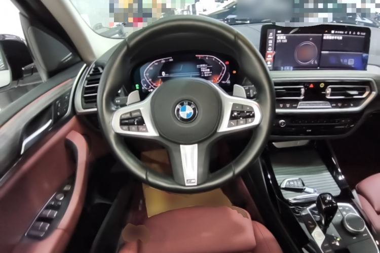 Used BMW X3 2022 xDrive30i Luxury Model M Night Sky Package Steering Wheel