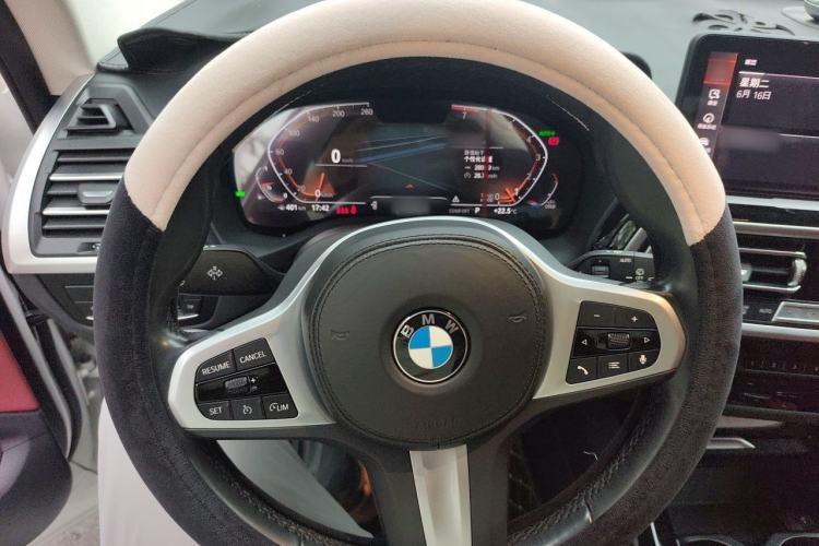 Used BMW X3 2022 xDrive25i M Sport Package Steering Wheel