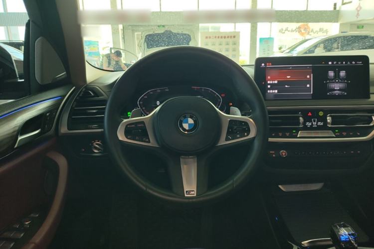 Used BMW X3 2022 xDrive30i Luxury Model M Night Sky Package Steering Wheel