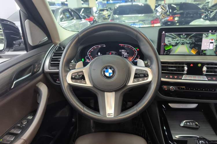 Used BMW X3 2022 xDrive30i Luxury Edition M Night Sky Package Steering Wheel