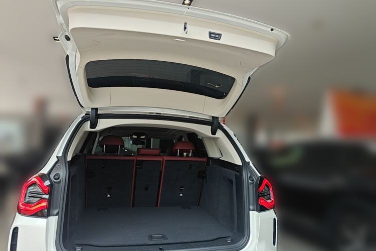 Used BMW X3 2022 xDrive30i Luxury Model M Night Sky Package Trunk