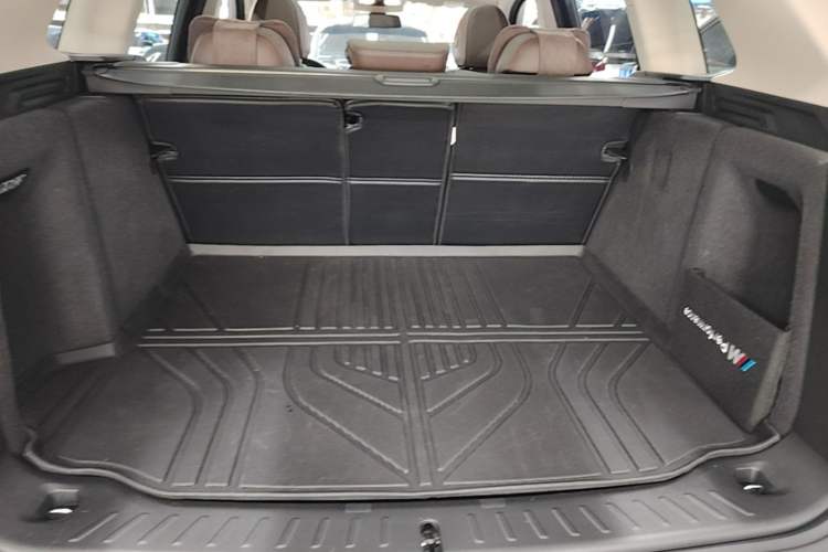 Used BMW X3 2022 xDrive25i M Sport Package Trunk