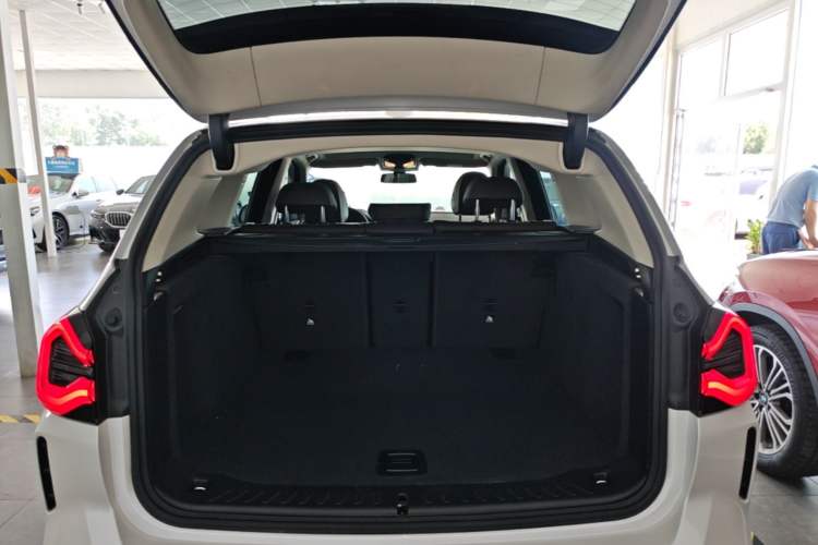 Used BMW X3 2022 Restyled xDrive25i M Sport Package Trunk