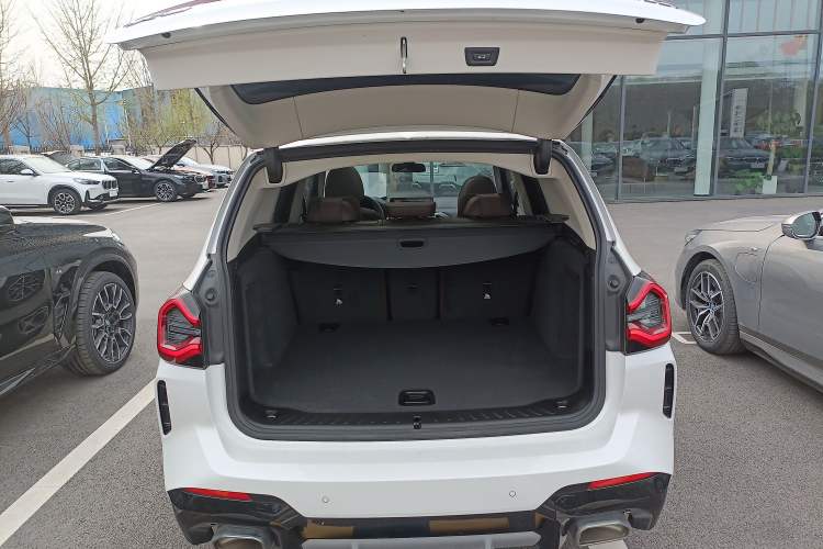 Used BMW X3 2022 Restyled xDrive25i M Sport Package Trunk