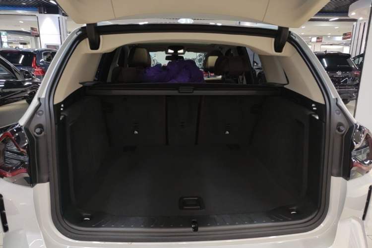Used BMW X3 2022 xDrive25i M Sport Package Trunk